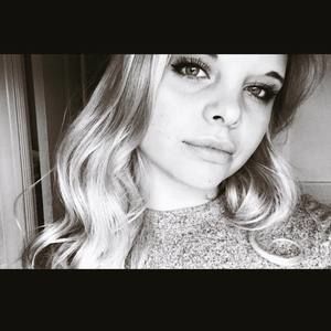 Meet your Posher, Alana